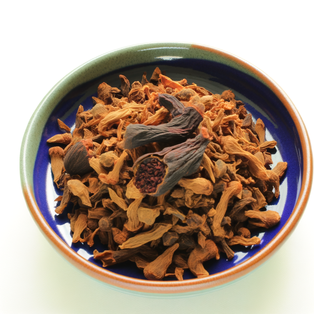 Prepare a healthy and digestive herbal tea with gentian root. Let the root macerate in cold water for 4 hours to benefit from its beneficial properties. Add cinnamon or ginger for an extra touch of flavor and to enhance its digestive properties. Ideal for countering gastrointestinal atony. Just 2 Kcal per cup.